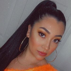 Meet your Posher, Joanna